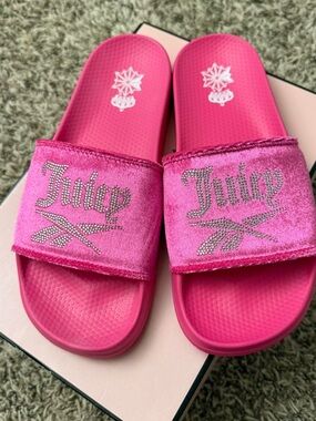 Juicy Couture Hot Pink Velvet Crystal Logo Slide Sandals